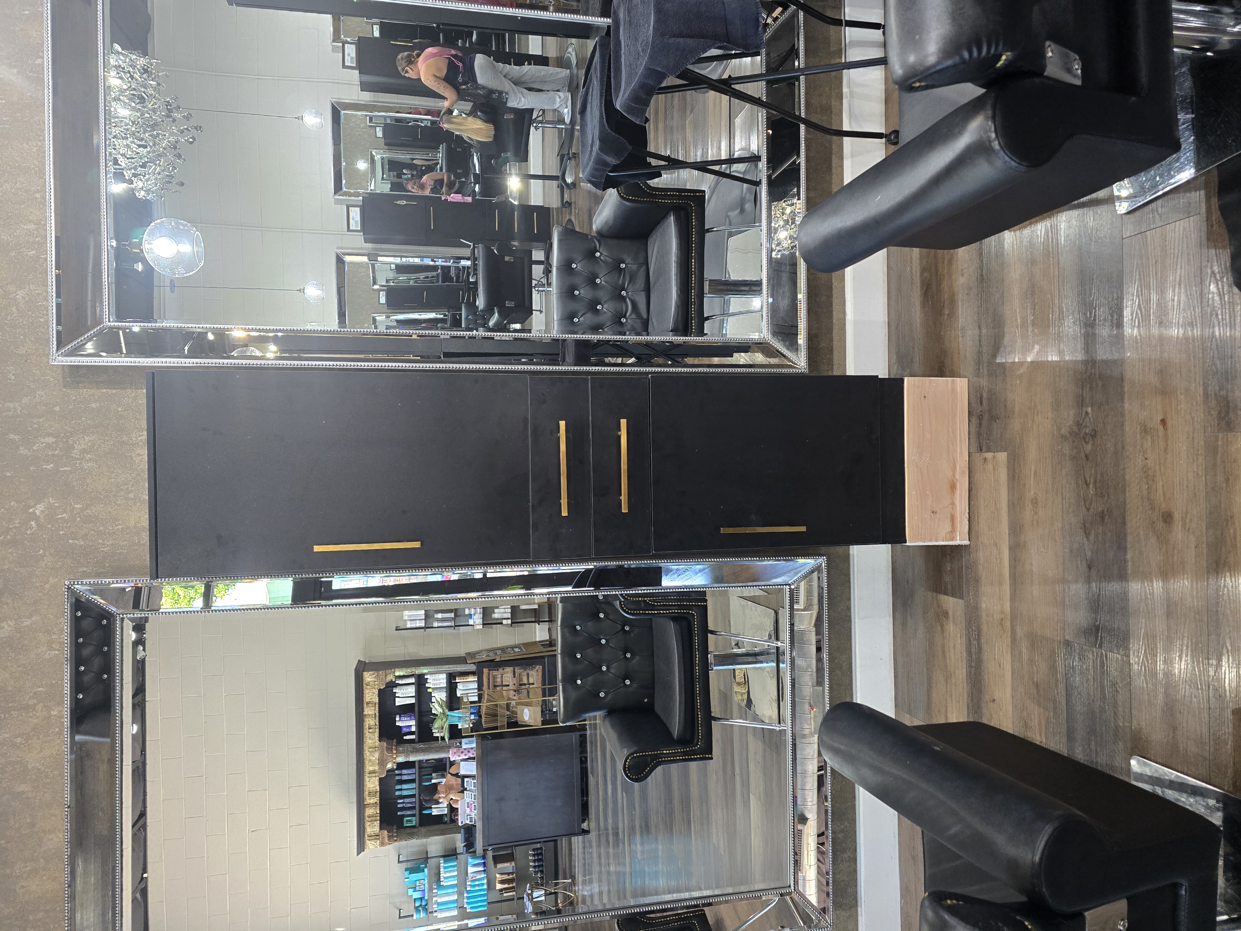 Salon Carpentry